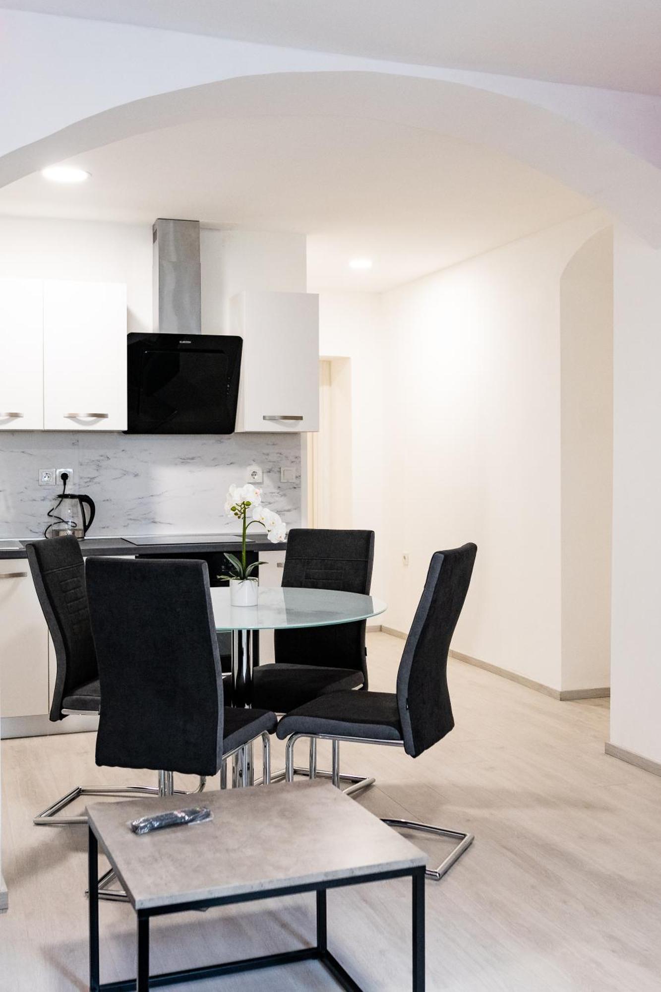 Apartmani Park Maksimir-Rebro Zagreb Room photo